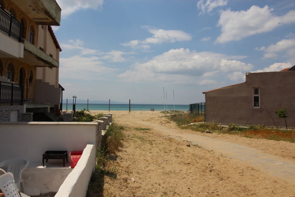 SAROS KÖRFEZİ ERİKLİDE SEZONLUK (105 GÜN) 1+1 DAİRE