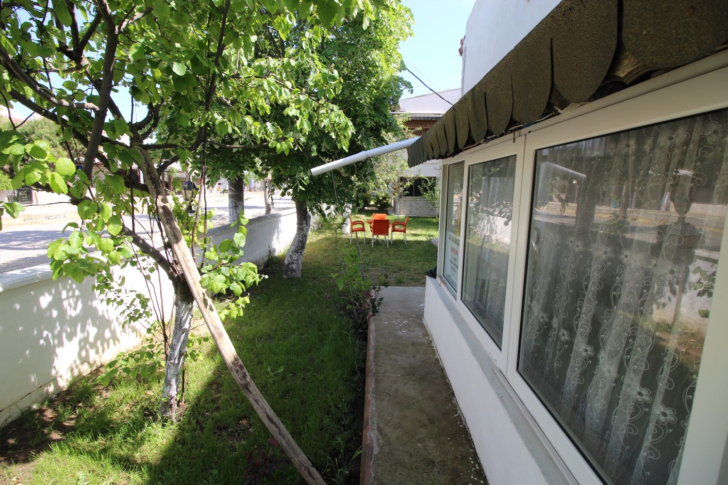SAROS KÖRFEZİ ERİKLİDE SATILIK 2+1 HAVUZLU DAİRE