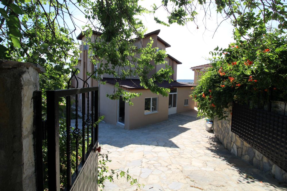 SAROS KÖRFEZİ MECİDİYE SAHİLİNDE KİRALIK 2+1 KLİMALI LÜX DAİRE