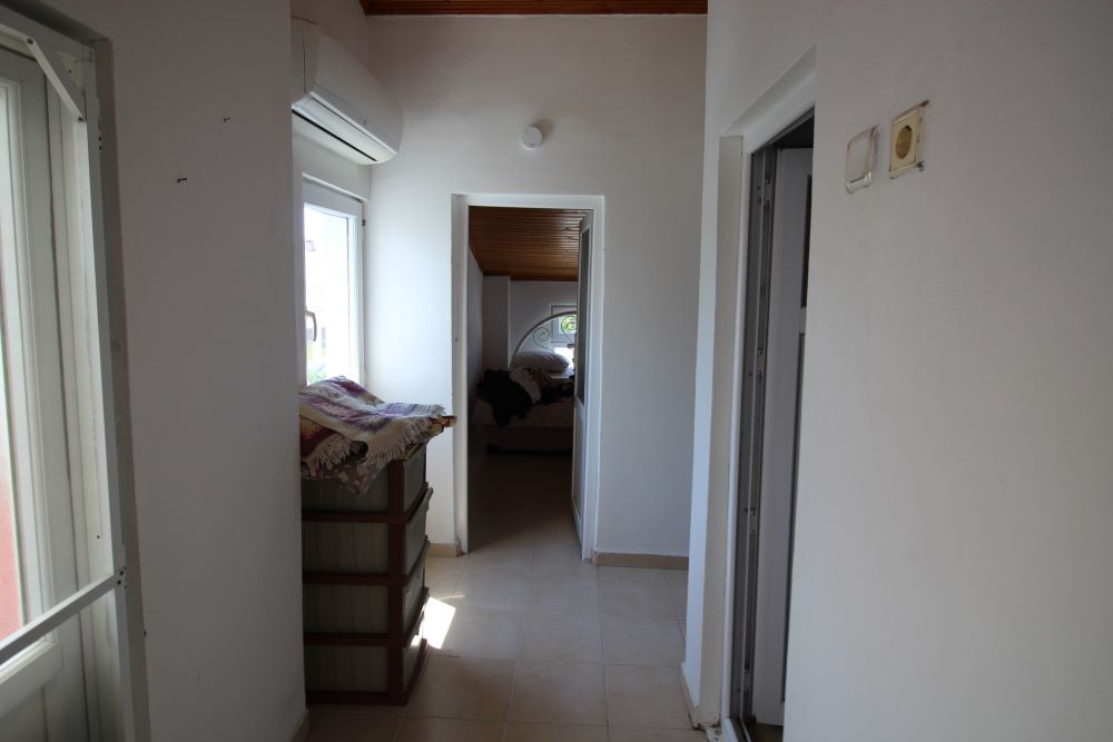 DAİREMİZ TERAS KAT 2+1 DENİZE 150 METRE