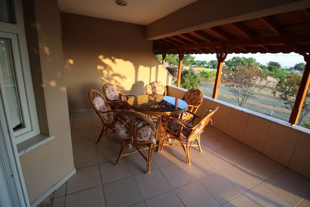 SAROS KÖRFEZİ MECİDİYE SAHİLİNDE 1+1 KLİMALI LÜXS DAİRE