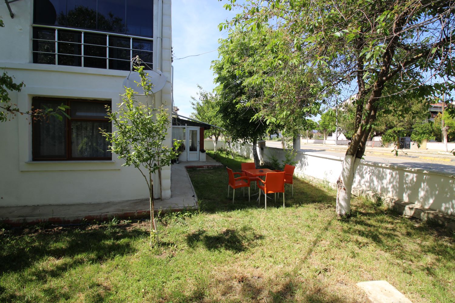 SAROS KÖRFEZİ ERİKLİDE SATILIK 2+1 HAVUZLU DAİRE