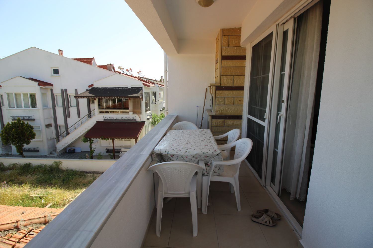 SAROS KÖRFEZİ ERİKLİDE SEZONLUK (105 GÜN) 1+1 DAİRE