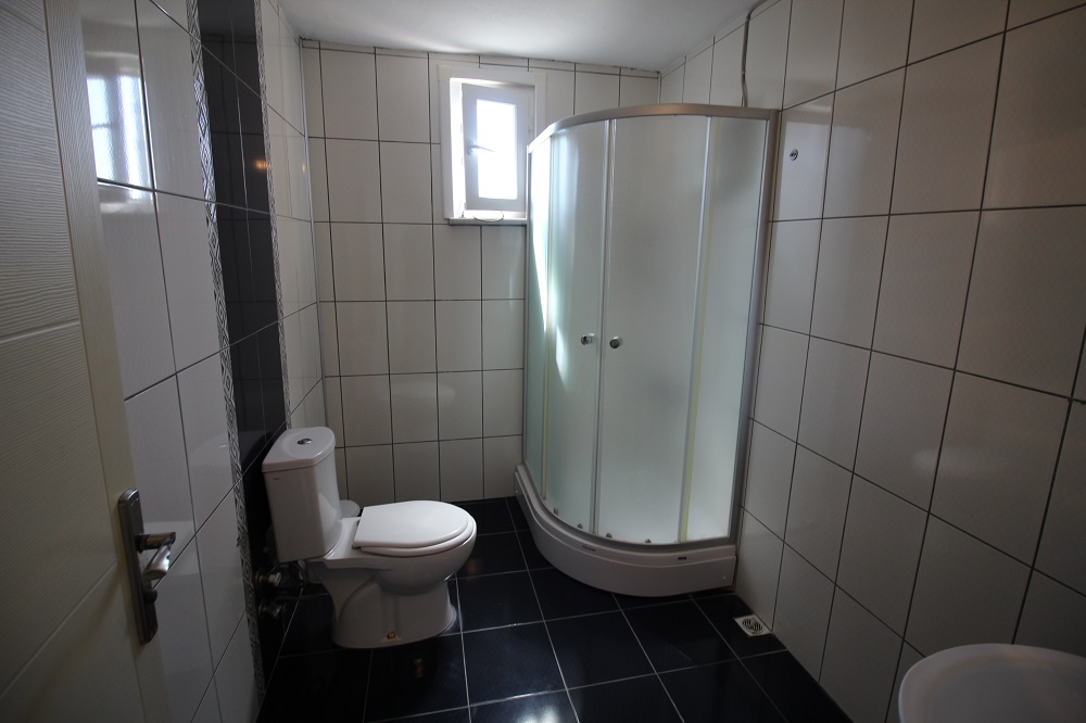 SAROS KÖRFEZİ MECİDİYE SAHİLİNDE1+1 KİRALIK KLİMALI DAİRE