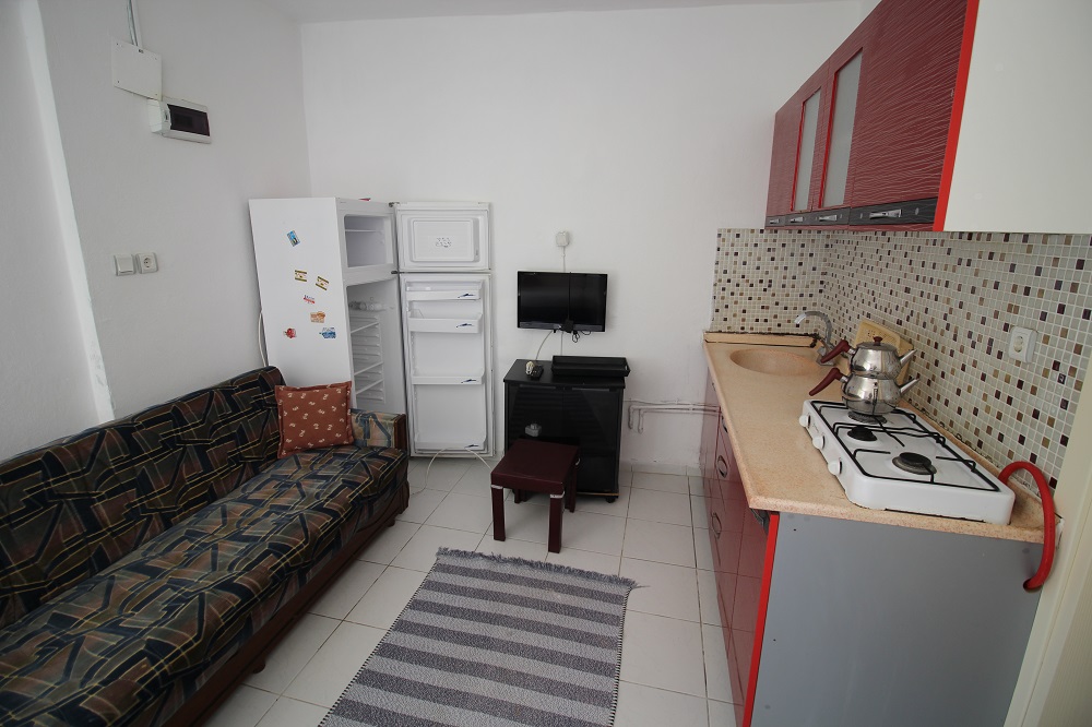 SAROS KÖRFEZİ MECİDİYE SAHİLİNDE KİRALIK KLİMALI DAİRE