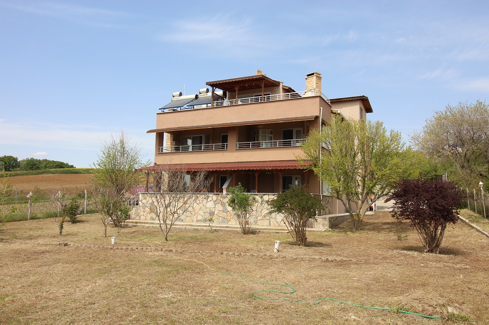 SAROS KÖRFEZİ MECİDİYE SAHİLİNDE1+1 KİRALIK KLİMALI DAİRE